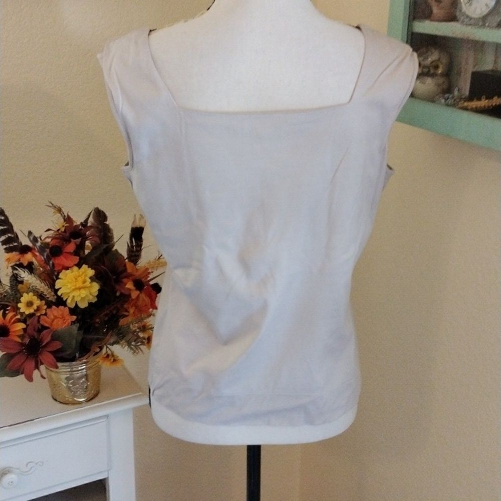 Moda International Tank Top - Picture 4 of 7